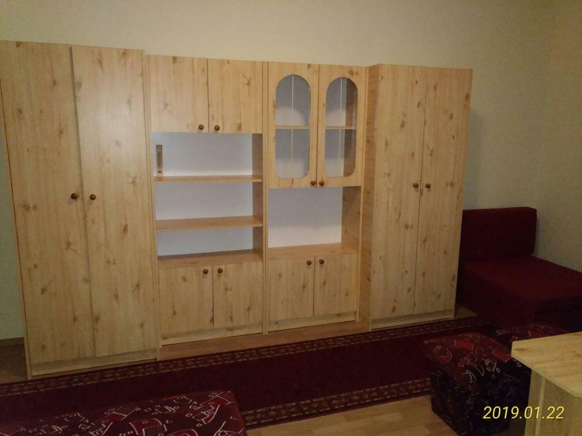 شقة Nora Apartman Balatonfůzfő المظهر الخارجي الصورة