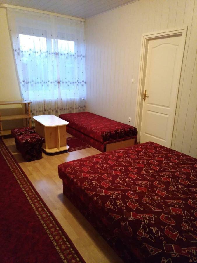 شقة Nora Apartman Balatonfůzfő المظهر الخارجي الصورة